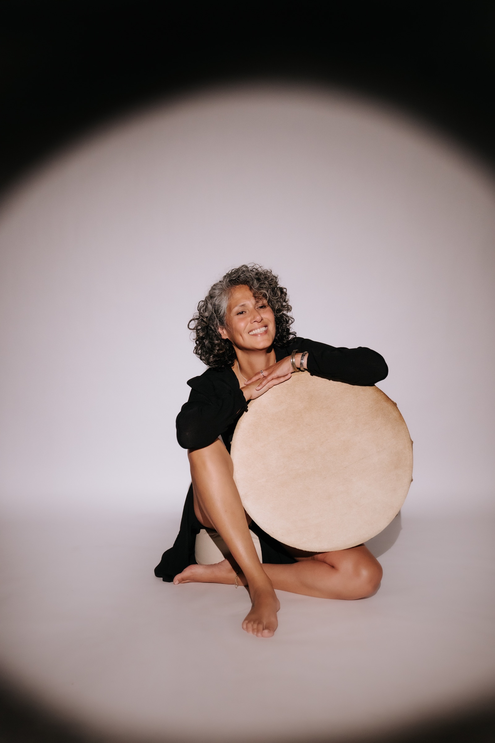 Danielle met een grote drum